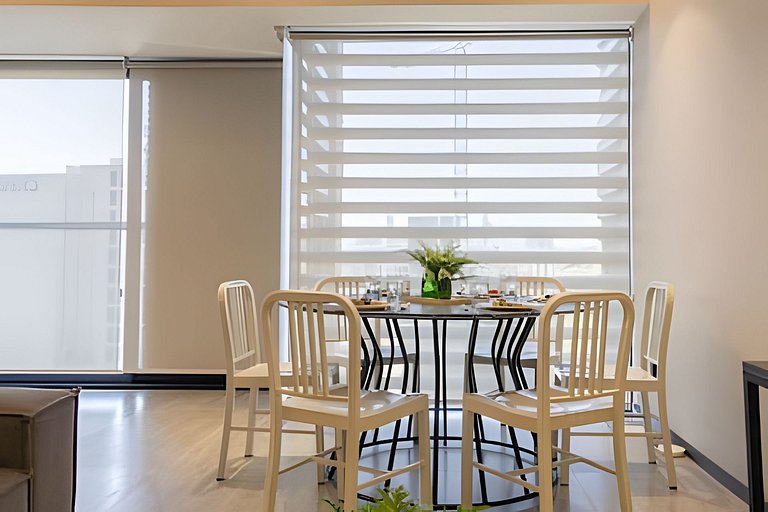 Hidalgo Residences 14D by Del Mar