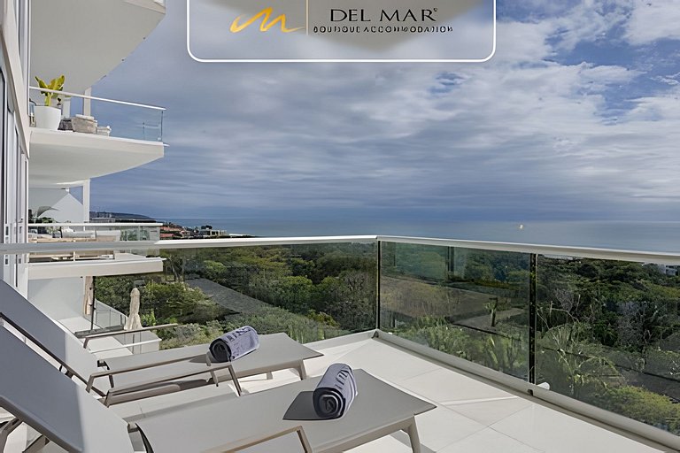 Bolongo 515 by Del Mar