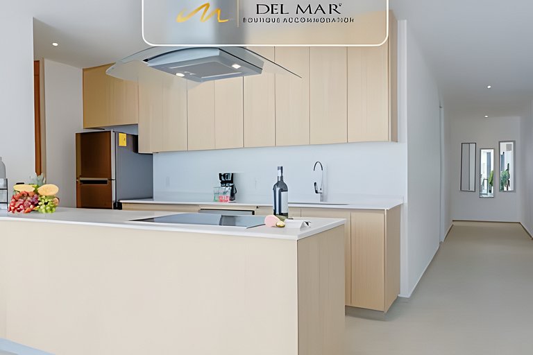 Aria Ocean 215 by Del Mar